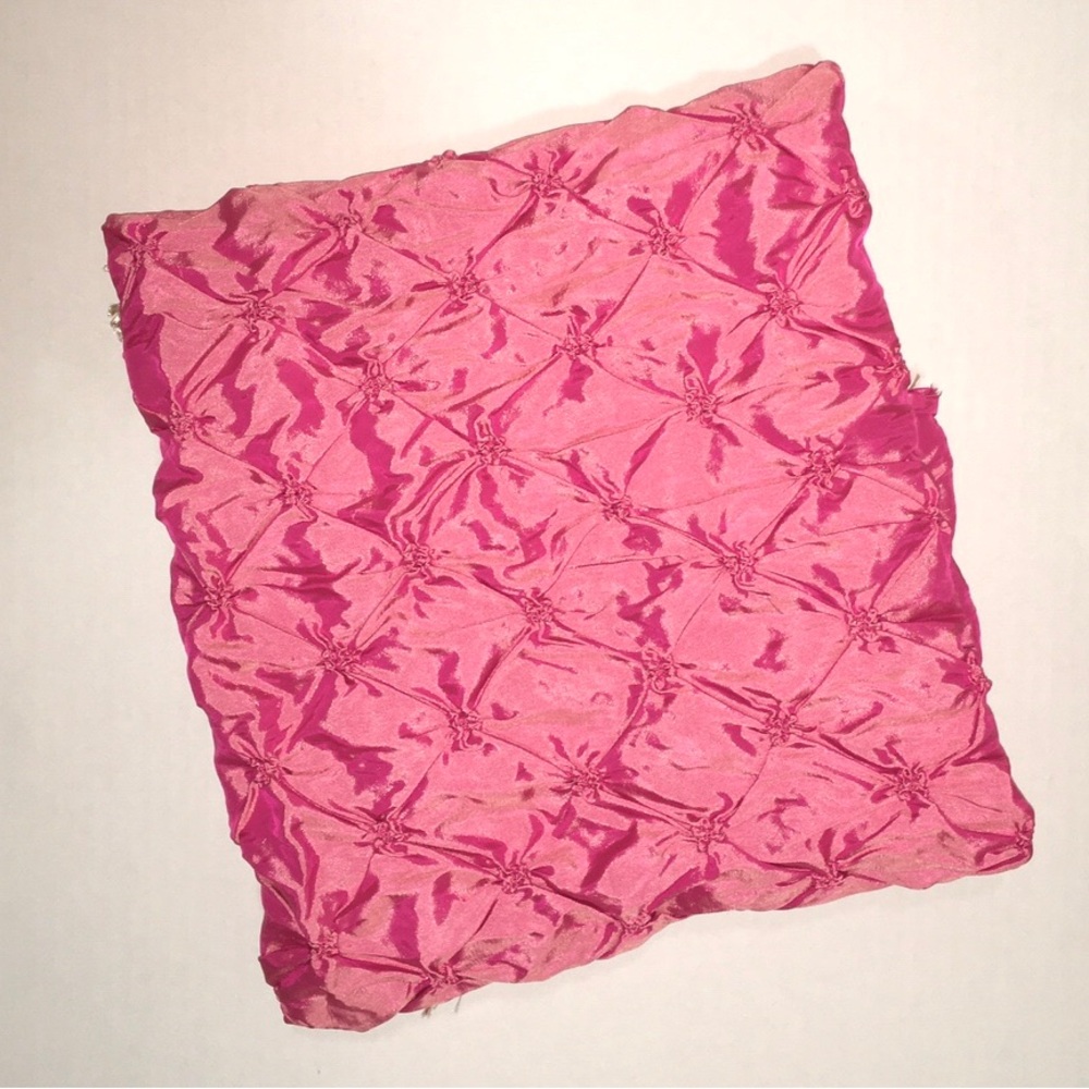 Diamond tuck taffeta rose fabric